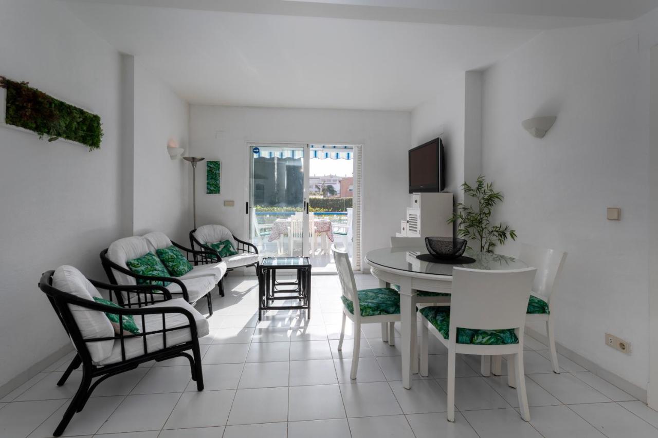 Cala Blanca, Bajo, 2 Dormitorios, By Bookindenia Exteriér fotografie